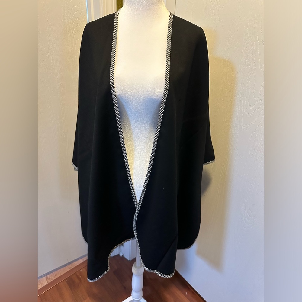 NWT Vintage Harve’ Benard Wool Cape Size 4